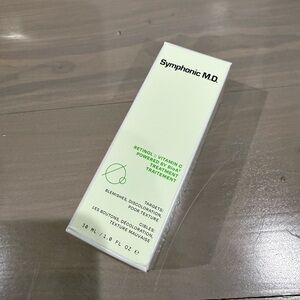 NWT! Symphonic MD
RETINOL :: VITAMIN C